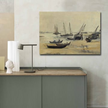 Lerretsbilde 70x100 cm - Stille havnelandskap med seilbåter forankret i rolige farvann - Grå / Beige / Mørk blå - Interiør - Maleri & posters - Lerretsbilder