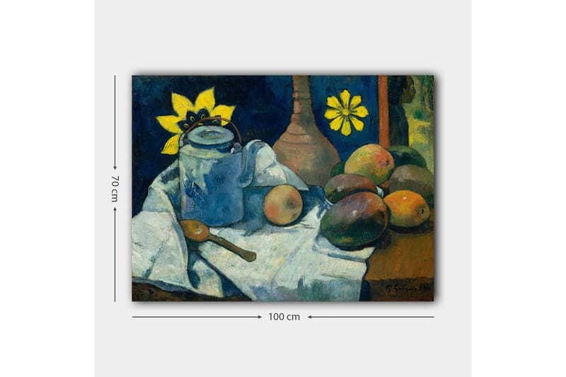 Lerretsbilde 70x100 cm - Stilleben med en blå mugge, frukt og en gul blomst - Blå / Gul / Grønn - Interiør - Maleri & posters - Lerretsbilder