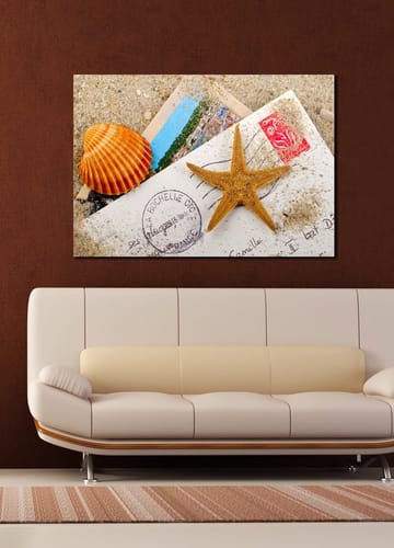 Lerretsbilde 70x100 cm - Strandinspirert komposisjon med sjøstjerne og skjell på et postkort - Oransje / Beige / Hvit - Interiør - Maleri & posters - Lerretsbilder