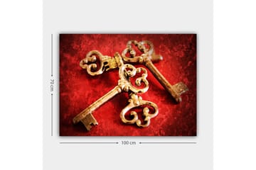 Lerretsbilde 70x100 cm - To antikke nøkler med dekorative detaljer på rød bakgrunn - Gull / Rød - Interiør - Maleri & posters - Lerretsbilder