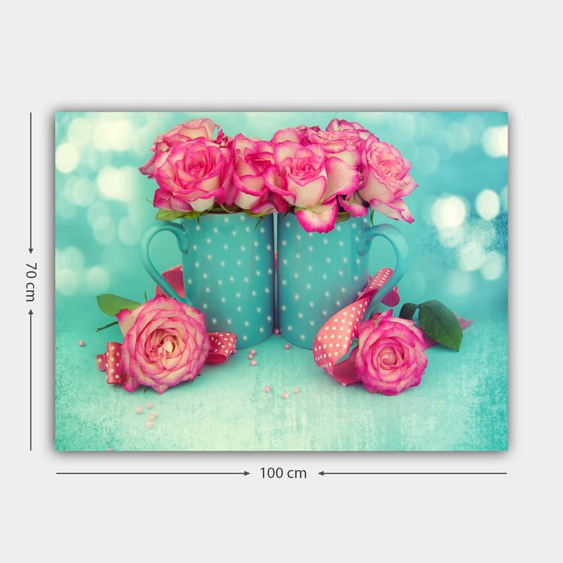 Lerretsbilde 70x100 cm - To turkise krus fylt med rosa roser - Turkis / Rosa - Interiør - Maleri & posters - Lerretsbilder