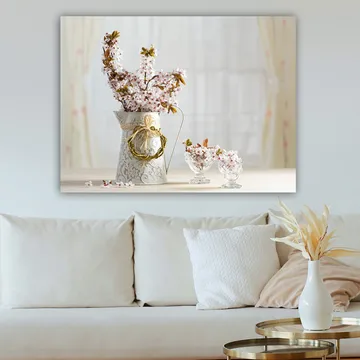 Lerretsbilde 70x100 cm - Vakker bukett med rosa blomster i en dekorativ mugge - Rosa / Grønn / Hvit - Interiør - Maleri & posters - Lerretsbilder