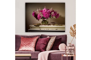 Lerretsbilde 70x100 cm - Vakker bukett med rosa peoner i en glassvase - Rosa / Grønn / Beige - Interiør - Maleri & posters - Lerretsbilder