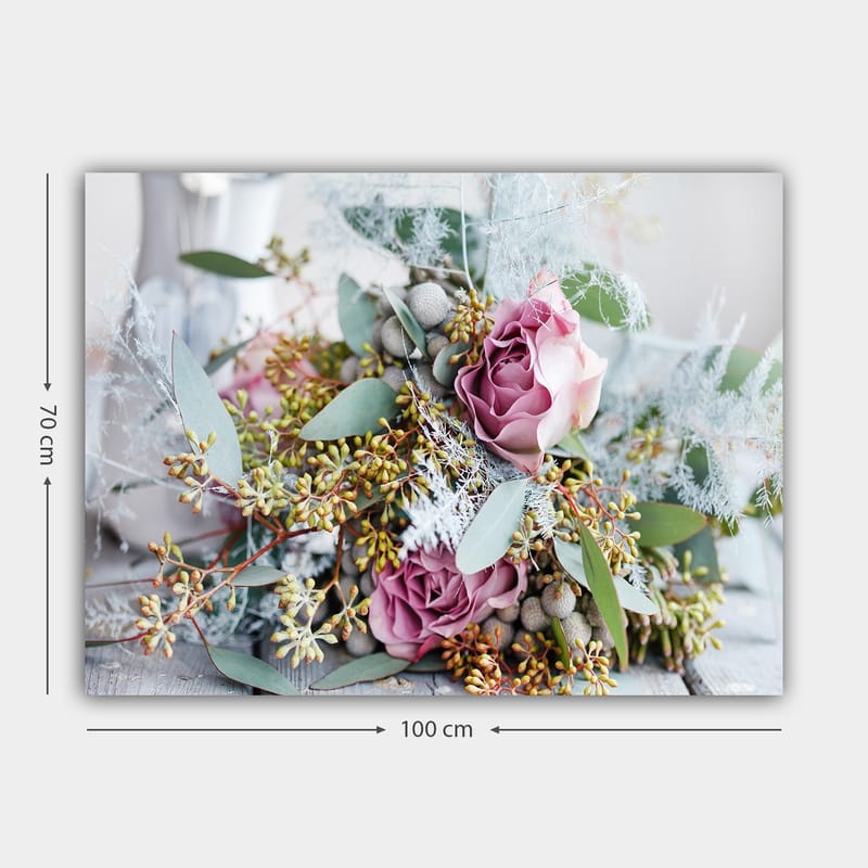 Lerretsbilde 70x100 cm - Vakker bukett med roser og grønt bladverk - Lys rosa / Grønn / Beige - Interiør - Maleri & posters - Lerretsbilder