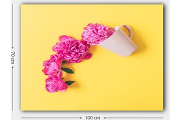 Lerretsbilde 70x100 cm - Vakker komposisjon av rosa peoner som henger over en hvit kopp - Rosa / Gul - Interiør - Maleri & posters - Lerretsbilder