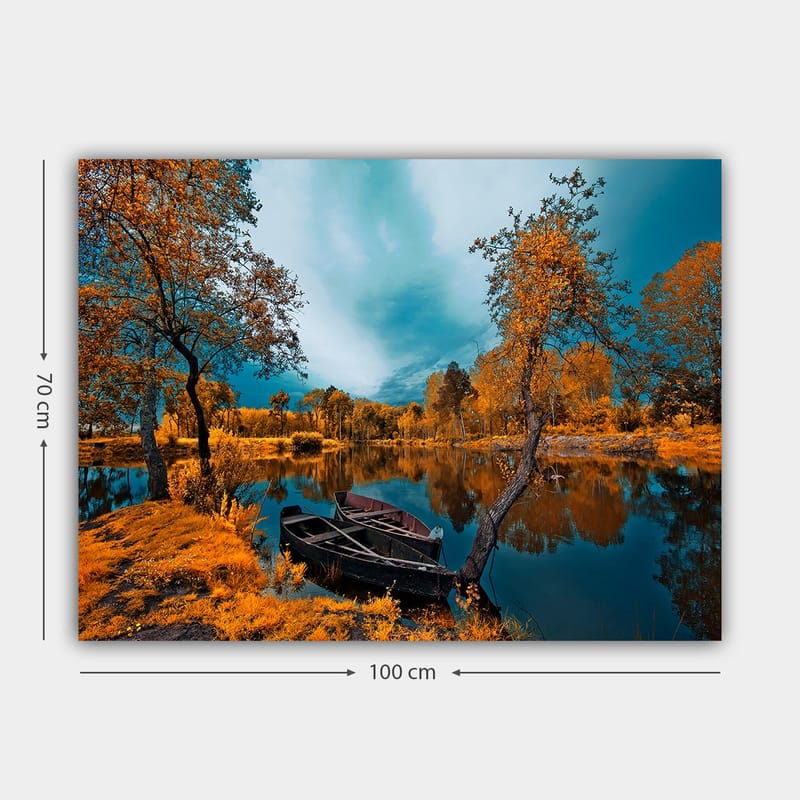 Lerretsbilde 70x100 cm - Vakkert høstlandskap med en rolig innsjø og en båt på bredden - Oransje / Turkis - Interiør - Maleri & posters - Lerretsbilder