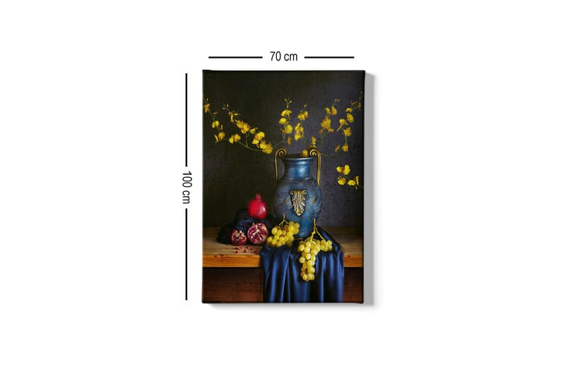 Lerretsbilde 70x100 cm - Vakkert stilleben med en blå vase fylt med gule blomster og frukter som granateple og druer - Blå / Gul / Rød - Interiør - Maleri & posters - Lerretsbilder