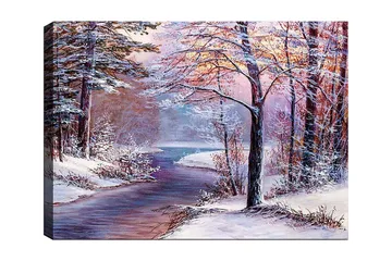 Lerretsbilde 70x100 cm - Vinterlandskap med snødekte trær og en speilblank elv - Hvit / Lys blå / Lys rosa - Interiør - Maleri & posters - Lerretsbilder