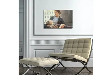 Lerretsbilde 70x45 cm - Intimt øyeblikk mellom to personer i et urbant miljø - Grå / Beige / Svart - Interiør - Maleri & posters - Lerretsbilder