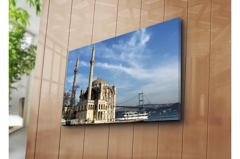 Lerretsbilde 70x45 cm - Storslått moské ved vannet med en bro i bakgrunnen - Grå / Beige / Blå - Interiør - Maleri & posters - Lerretsbilder