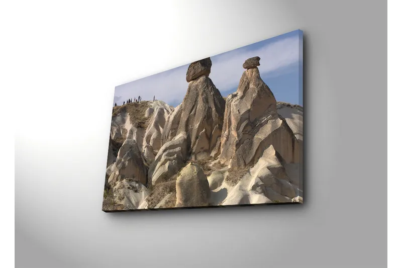 Lerretsbilde 70x45 cm - Unike fjellformasjoner i Kappadokia - Beige / Grå / Blå - Interiør - Maleri & posters - Lerretsbilder
