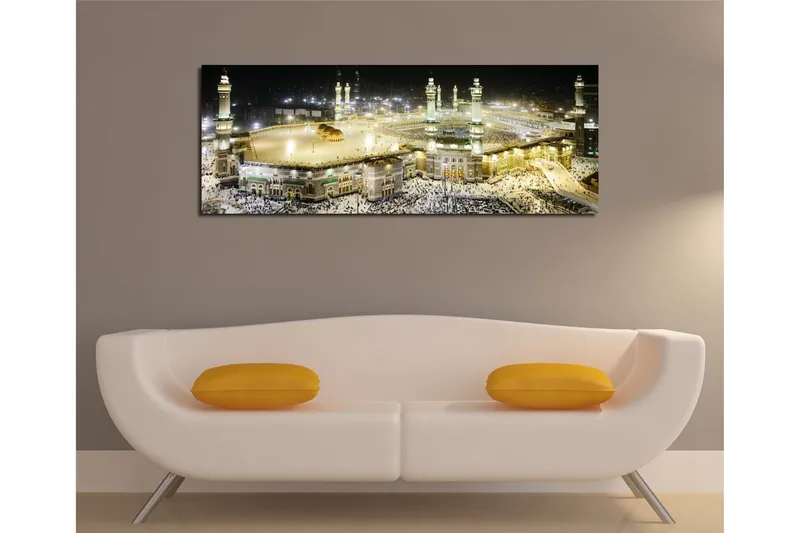 Lerretsbilde 80x30 cm - Storslått utsikt over det hellige stedet i Mekka i nattlys - Gull / Grønn / Svart - Interiør - Maleri & posters - Lerretsbilder