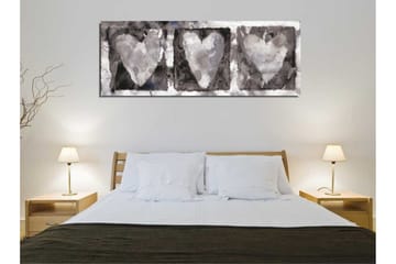 Lerretsbilde 80x30 cm - Tre hjerter i myke gråtoner - Grå / Hvit / Svart - Interiør - Maleri & posters - Lerretsbilder