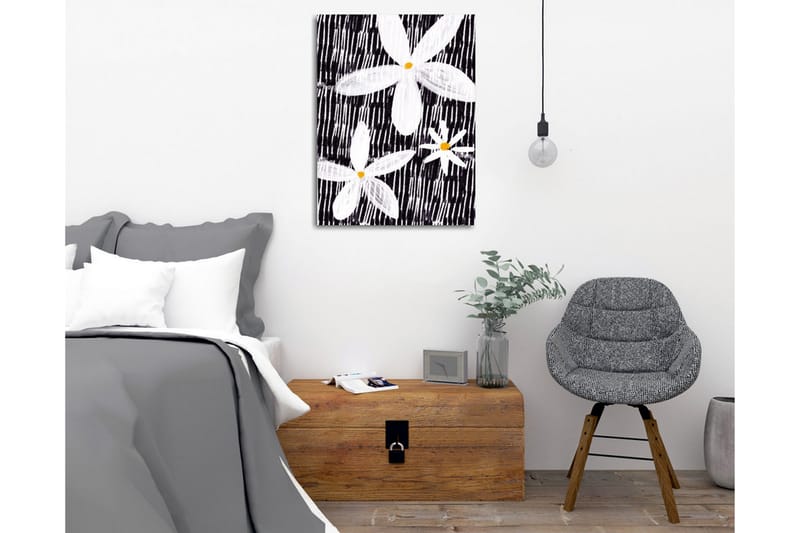 Lerretsbilde - Blomster i hvitt og gult mot svart bakgrunn - Hvit / Svart / Gul - Interiør - Maleri & posters - Lerretsbilder