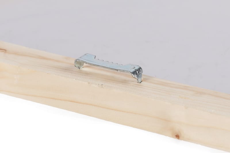 Lerretsbilde - Brygge som strekker seg ut over havet under en lys himmel - Lys rosa / Beige / Grå - Interiør - Maleri & posters - Lerretsbilder