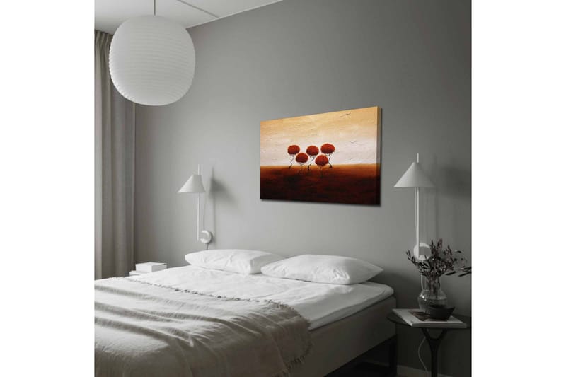 Lerretsbilde - Fem stiliserte trær med runde, røde kroner på en mykt bølgende bakgrunn - Rød / Brun / Beige - Interiør - Maleri & posters - Lerretsbilder