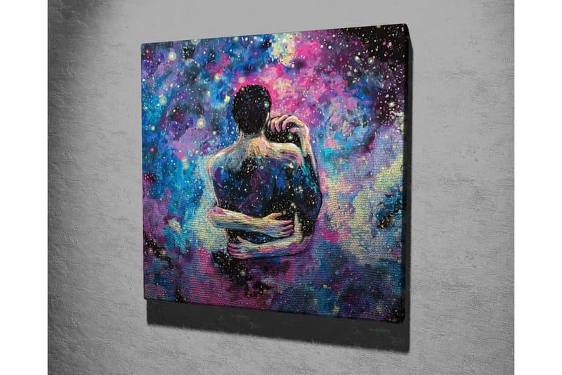 Lerretsbilde - Intimt par som omfavner hverandre i en stjerneklar galakse - Blå / Lilla / Svart - Interiør - Maleri & posters - Lerretsbilder