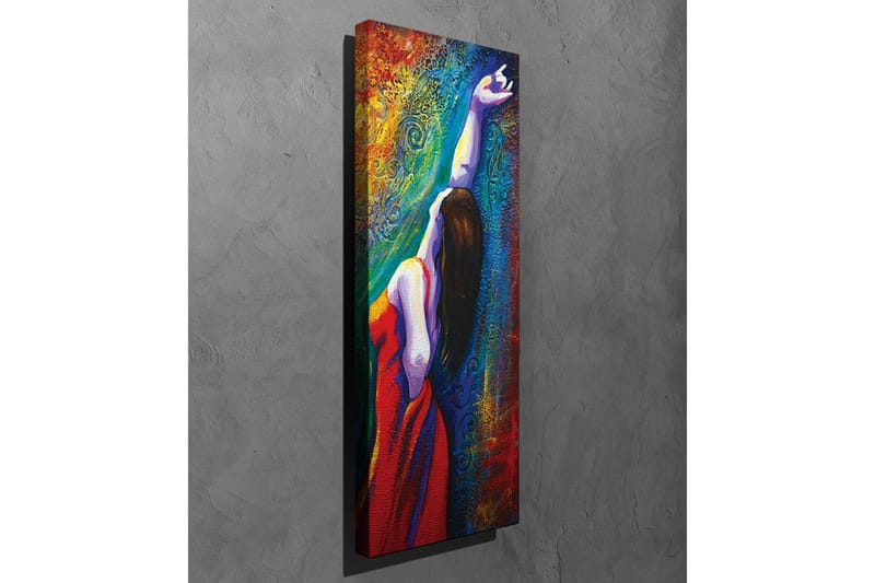 Lerretsbilde - Kvinne i rød kjole som strekker armen mot en fargerik bakgrunn - Rød / Blå / Grønn - Interiør - Maleri & posters - Lerretsbilder