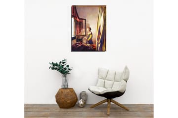 Lerretsbilde - Kvinne ved vinduet i et innbydende rom - Gul / Rødbrun / Beige - Interiør - Maleri & posters - Lerretsbilder