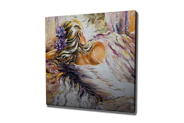 Lerretsbilde - Kvinnelig figur med blomster i håret som hviler i myke omgivelser - Lilla / Beige / Hvit - Interiør - Maleri & posters - Lerretsbilder