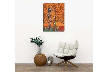 Lerretsbilde - Kvinnelig figur omgitt av spinnende tregrener - Oransje / Grønn / Rød - Interiør - Maleri & posters - Lerretsbilder