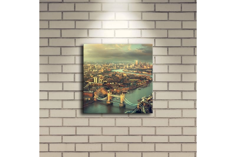 Lerretsbilde med LED-belysning 28x28 cm - Utsikt over en by med en elv og broer - Grønn / Blå / Beige - Interiør - Maleri & posters - Lerretsbilder