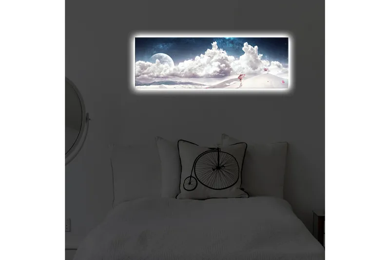 Lerretsbilde med LED-belysning 30x90 cm - Drømmeaktig landskap med en enslig figur som bærer en paraply i et snødekt miljø under en stjerneklar himmel - Blå / Hvit / Rosa - Interiør - Maleri & posters - Lerretsbilder