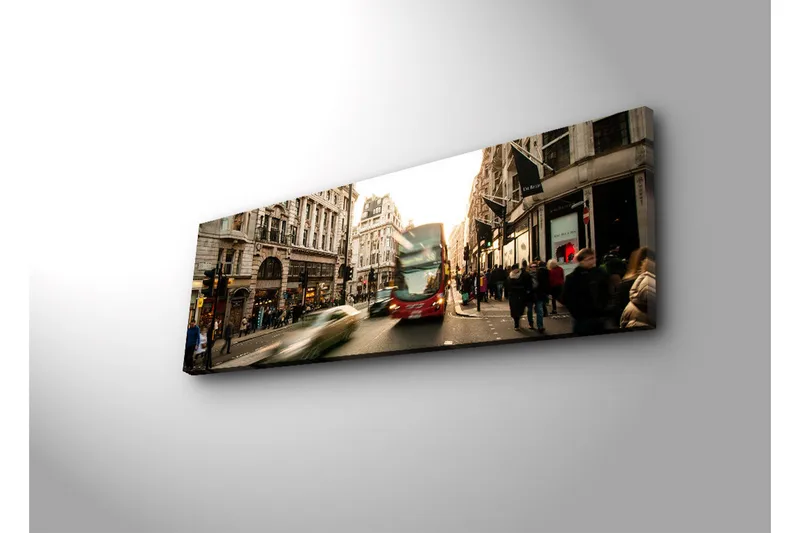 Lerretsbilde med LED-belysning 30x90 cm - Livlig bybilde med bevegelse og mennesker på en gate - Rød / Beige / Grønn - Interiør - Maleri & posters - Lerretsbilder