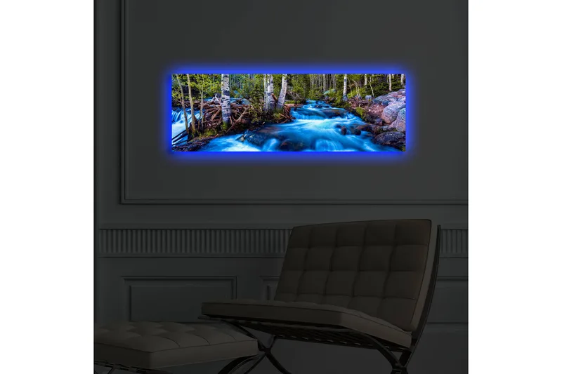 Lerretsbilde med LED-belysning 30x90 cm - Rennende vann i et naturskjønt miljø med trær rundt - Blå / Grønn / Brun - Interiør - Maleri & posters - Lerretsbilder