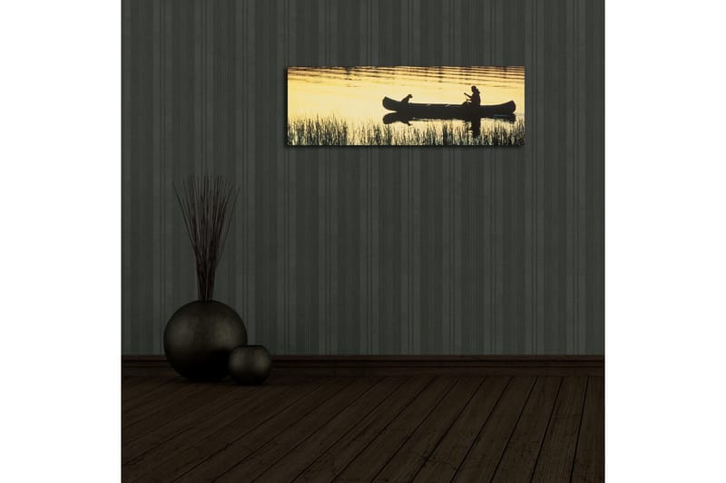 Lerretsbilde med LED-belysning 30x90 cm - Silhuett av en kano med en person og en hund i solnedgangens lys - Gull / Svart - Interiør - Maleri & posters - Lerretsbilder