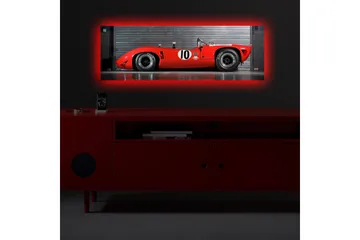 Lerretsbilde med LED-belysning 30x90 cm - Sportsbil i rødt med nummer 10 på siden - Rød / Svart - Interiør - Maleri & posters - Lerretsbilder
