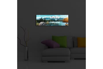 Lerretsbilde med LED-belysning 30x90 cm - Storslått fjellandskap med en fisker i en båt på en speilblank innsjø - Blå / Grønn / Hvit - Interiør - Maleri & posters - Lerretsbilder