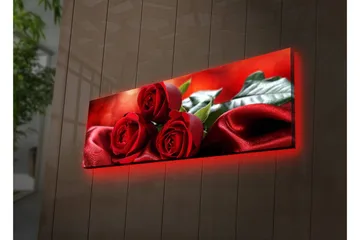 Lerretsbilde med LED-belysning 30x90 cm - Tre røde roser på en myk, rød satengbakgrunn - Rød / Grønn - Interiør - Maleri & posters - Lerretsbilder