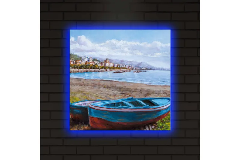Lerretsbilde med LED-belysning 40x40 cm - Båt ved kysten med vakker havutsikt - Blå / Grønn / Brun - Interiør - Maleri & posters - Lerretsbilder