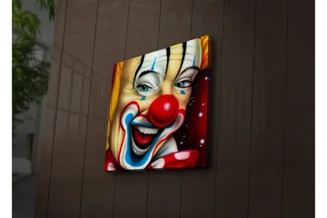 Lerretsbilde med LED-belysning 40x40 cm - Glad klovn med fargerik sminke og rød nese - Rød / Gul / Blå - Interiør - Maleri & posters - Lerretsbilder