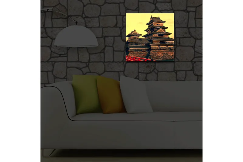 Lerretsbilde med LED-belysning 40x40 cm - Tradisjonelt japansk slott med flere taknivåer - Gull / Svart / Rød - Interiør - Maleri & posters - Lerretsbilder