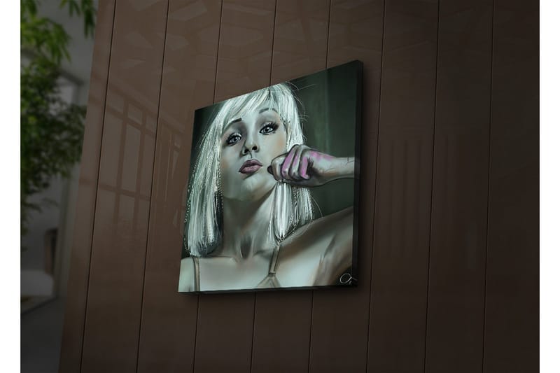 Lerretsbilde med LED-belysning 40x40 cm - Portrett av en kvinne med blondt hår og en selvsikker positur - Lys grå / Rosa / Mørk grønn - Interiør - Maleri & posters - Lerretsbilder
