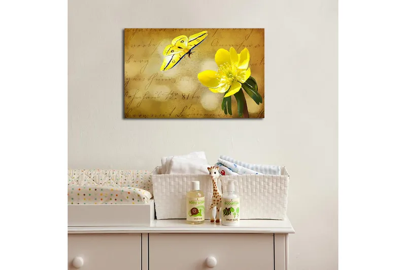 Lerretsbilde med LED-belysning 45x70 cm - Fargerik sommerfugl og blomst på en myk bakgrunn - Gul / Grønn / Beige - Interiør - Maleri & posters - Lerretsbilder