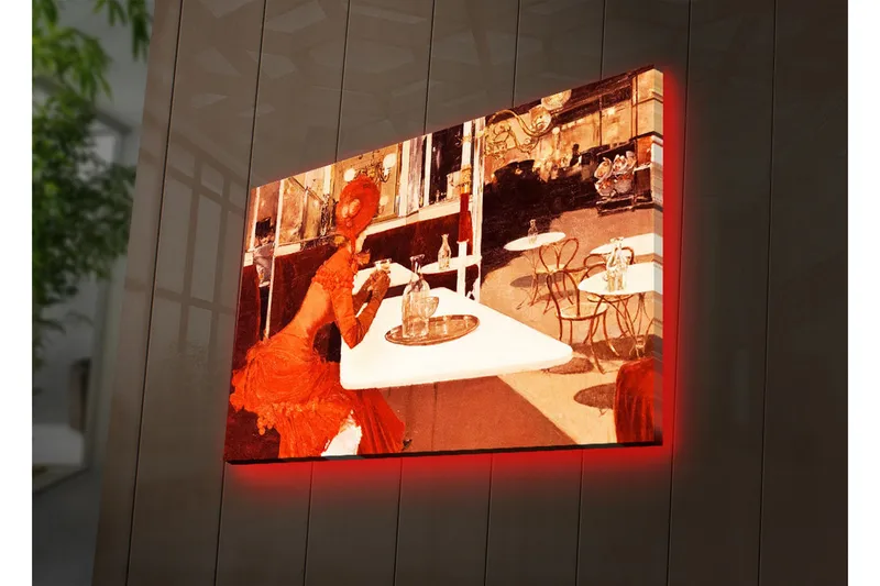 Lerretsbilde med LED-belysning 45x70 cm - Kvinne i rød kjole sitter ved et kafébord - Rød / Beige / Brun - Interiør - Maleri & posters - Lerretsbilder