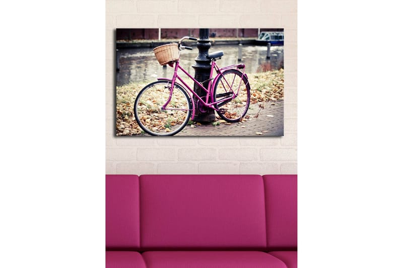 Lerretsbilde med LED-belysning 45x70 cm - Rosa sykkel med kurv ved en gatelykt - Rosa / Brun / Grå - Interiør - Maleri & posters - Lerretsbilder