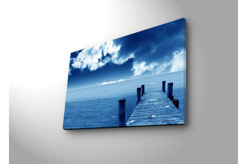 Lerretsbilde med LED-belysning 45x70 cm - Stilleben av en brygge som strekker seg ut over et blått hav under en dramatisk himmel - Blå / Grå / Hvit - Interiør - Maleri & posters - Lerretsbilder
