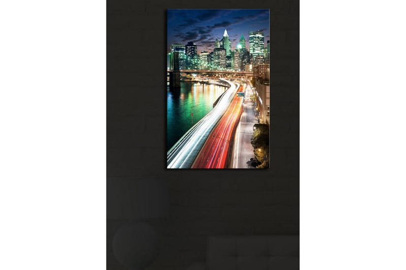 Lerretsbilde med LED-belysning 70x45 cm - Bylandskap med lysspill fra biler og bygninger ved en bro - Grønn / Blå / Rød - Interiør - Maleri & posters - Lerretsbilder