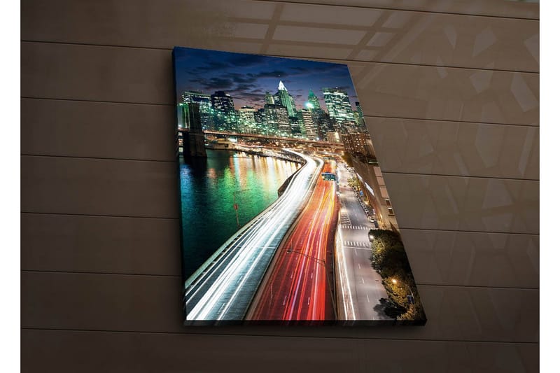 Lerretsbilde med LED-belysning 70x45 cm - Bylandskap med lysspill fra biler og bygninger ved en bro - Grønn / Blå / Rød - Interiør - Maleri & posters - Lerretsbilder