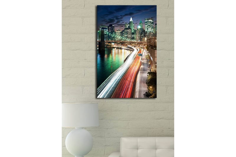 Lerretsbilde med LED-belysning 70x45 cm - Bylandskap med lysspill fra biler og bygninger ved en bro - Grønn / Blå / Rød - Interiør - Maleri & posters - Lerretsbilder