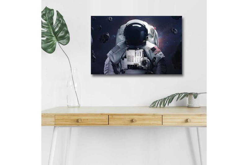 Lerretsbilde med LED-belysning - Astronaut i rommet omgitt av asteroider - Mørk blå / Grå / Svart - Interiør - Maleri & posters - Lerretsbilder
