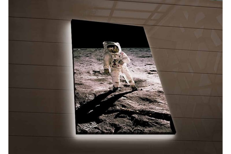 Lerretsbilde med LED-belysning - Astronaut på månens overflate - Svart / Grå / Hvit - Interiør - Maleri & posters - Lerretsbilder