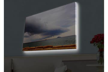 Lerretsbilde med LED-belysning - Dramatisk sjølandskap med mørke skyer og rolig vann - Mørk blå / Grå / Beige - Interiør - Maleri & posters - Lerretsbilder