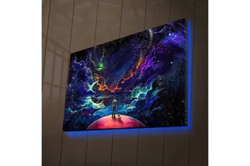 Lerretsbilde med LED-belysning - Fantastisk romscene med en mann og en hund på en planet - Lilla / Blå / Rosa - Interiør - Maleri & posters - Lerretsbilder