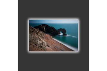 Lerretsbilde med LED-belysning - Fjellformasjon med naturlig bue på kysten - Mørk grønn / Blå / Beige - Interiør - Maleri & posters - Lerretsbilder