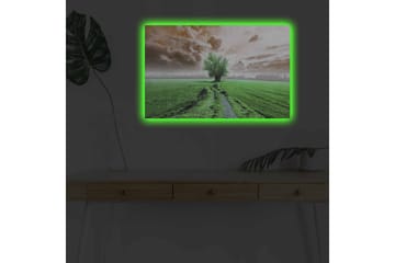 Lerretsbilde med LED-belysning - Frodig landskap med en enslig tretopp i horisonten - Grønn / Brun / Grå - Interiør - Maleri & posters - Lerretsbilder